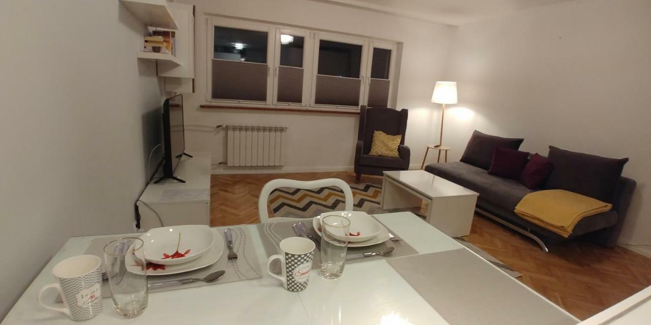 Ogrodowa Small Apartments Warschau Buitenkant foto