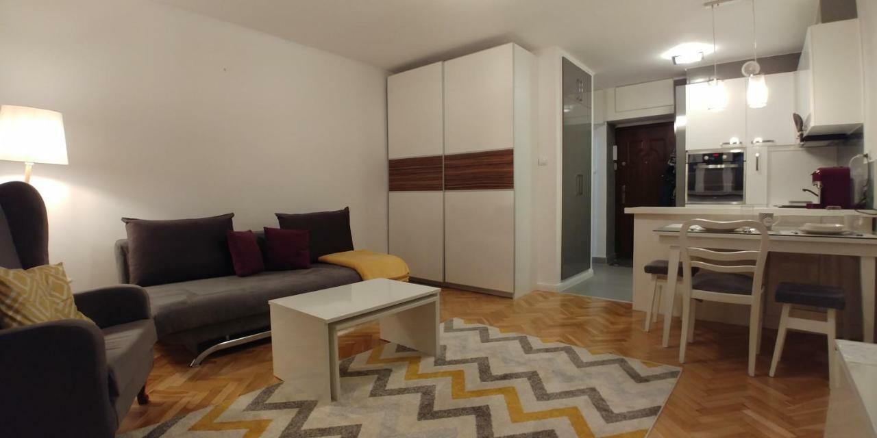 Ogrodowa Small Apartments Warschau Buitenkant foto